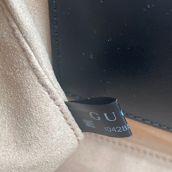 NEW! GUCCI BLACK GOLD MARMONT LEATHER CROSSBODY SHOULDER BAG PUSE AUTHENTIC - Picture 16 of 16